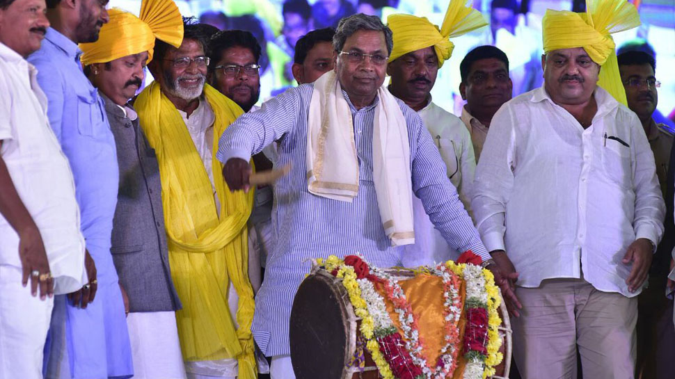 ಗೋಡ್ಸೆ ಬೆಂಬಲಿಗನಾದ ಯೋಗಿ ಆದಿತ್ಯನಾಥ ಹತ್ತಿರ ಹಿಂದುತ್ವದ ಪಾಠ ಕಲಿಯುವ ಅಗತ್ಯವಿಲ್ಲ - ಸಿದ್ದರಾಮಯ್ಯ ಗೋಡ್ಸೆ ಬೆಂಬಲಿಗನಾದ ಯೋಗಿ ಆದಿತ್ಯನಾಥ ಹತ್ತಿರ ಹಿಂದುತ್ವದ ಪಾಠ ಕಲಿಯುವ ಅಗತ್ಯವಿಲ್ಲ - ಸಿದ್ದರಾಮಯ್ಯ
