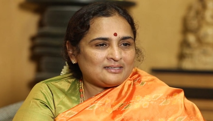 ರಾಜ್ಯ ಮುಖ್ಯ ಕಾರ್ಯದರ್ಶಿ ರತ್ನಪ್ರಭಾ ವಿರುದ್ಧ ಎಸಿಬಿಗೆ ದೂರು ರಾಜ್ಯ ಮುಖ್ಯ ಕಾರ್ಯದರ್ಶಿ ರತ್ನಪ್ರಭಾ ವಿರುದ್ಧ ಎಸಿಬಿಗೆ ದೂರು
