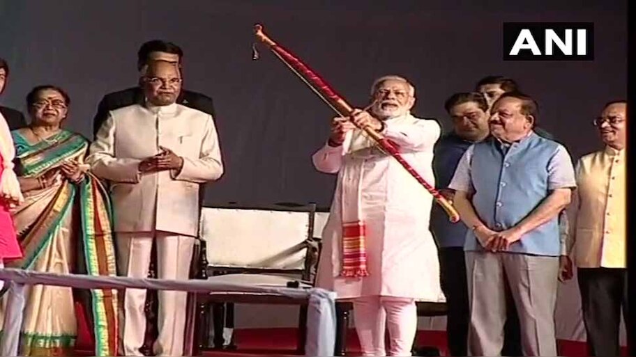 President Ram Nath Kovind and Prime Minister Narendra Modi at Luv-Kush ...