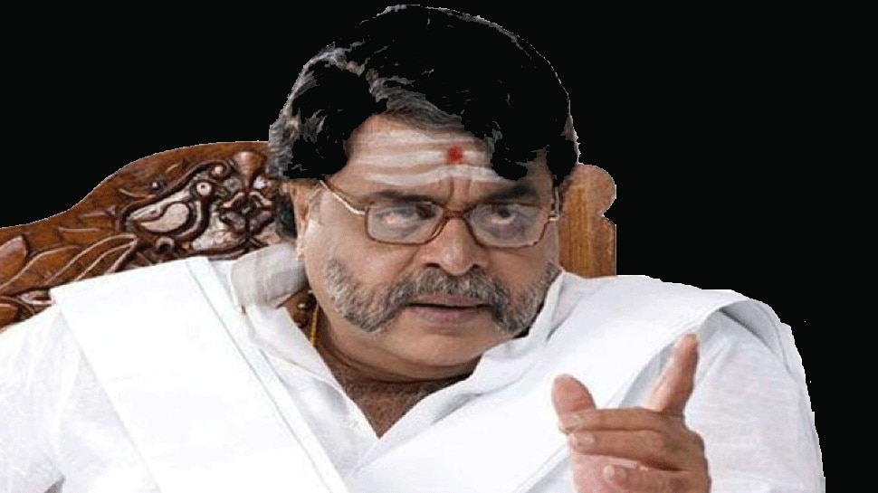 ರೇಸ್ಕೋರ್ಸ್ ರಸ್ತೆಗೆ 'ಅಂಬರೀಶ್' ಹೆಸರಿಡಲು ಮನವಿ ರೇಸ್ಕೋರ್ಸ್ ರಸ್ತೆಗೆ 'ಅಂಬರೀಶ್' ಹೆಸರಿಡಲು ಮನವಿ