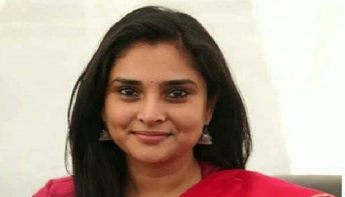 ಅಂಬಿ ಅಂತ್ಯಕ್ರಿಯೆಗೆ ಬಾರದ ರಮ್ಯಾ ಮನೆಗೆ ಮಂಡ್ಯದಲ್ಲಿ ಫುಲ್ ಪ್ರೊಟೆಕ್ಷನ್ ಅಂಬಿ ಅಂತ್ಯಕ್ರಿಯೆಗೆ ಬಾರದ ರಮ್ಯಾ ಮನೆಗೆ ಮಂಡ್ಯದಲ್ಲಿ ಫುಲ್ ಪ್ರೊಟೆಕ್ಷನ್