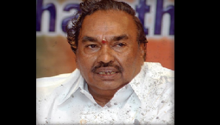 ಸಿದ್ದರಾಮಯ್ಯ ತಲೆಯಲ್ಲಿ ಮೆದುಳಿಲ್ಲ, ಇರೋದೆಲ್ಲಾ ಬರೀ ಸಗಣಿ: ಕೆ.ಎಸ್.ಈಶ್ವರಪ್ಪ ಸಿದ್ದರಾಮಯ್ಯ ತಲೆಯಲ್ಲಿ ಮೆದುಳಿಲ್ಲ, ಇರೋದೆಲ್ಲಾ ಬರೀ ಸಗಣಿ: ಕೆ.ಎಸ್.ಈಶ್ವರಪ್ಪ