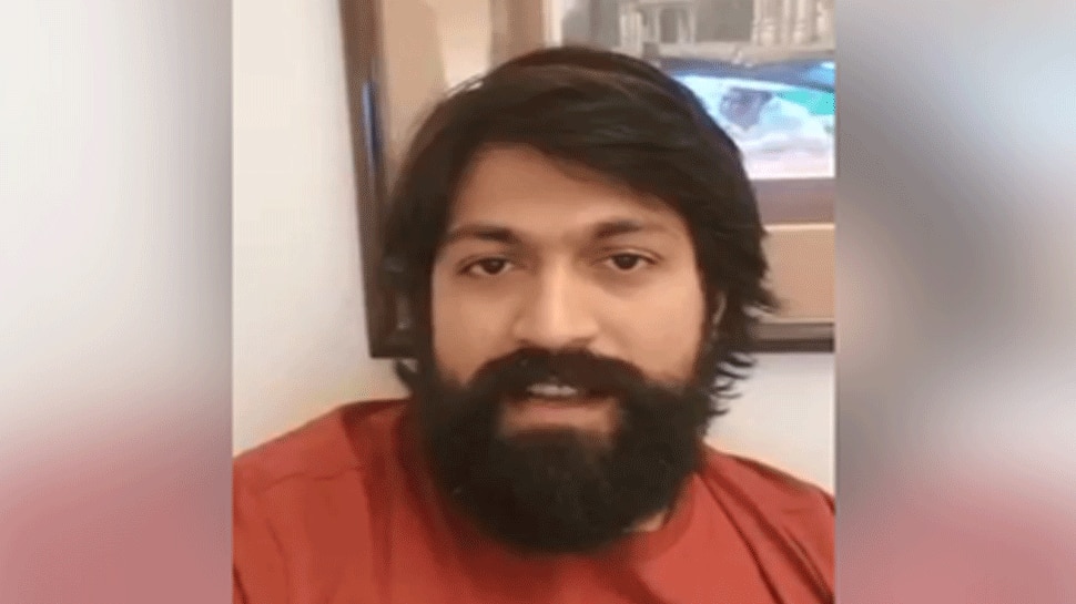 ನಾಳೆ ರಾಕಿಂಗ್ ಸ್ಟಾರ್ ಜನ್ಮದಿನ; ಈ ವರ್ಷ ಹುಟ್ಟುಹಬ್ಬ ಆಚರಣೆ ಬೇಡ ಅಂತ ಯಶ್ ಹೇಳಿದ್ದೇಕೆ! ನಾಳೆ ರಾಕಿಂಗ್ ಸ್ಟಾರ್ ಜನ್ಮದಿನ; ಈ ವರ್ಷ ಹುಟ್ಟುಹಬ್ಬ ಆಚರಣೆ ಬೇಡ ಅಂತ ಯಶ್ ಹೇಳಿದ್ದೇಕೆ!