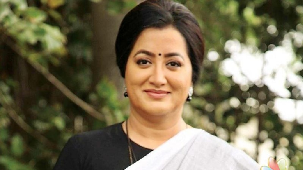 ಮಾರ್ಚ್ 18ಕ್ಕೆ ನನ್ನ ರಾಜಕೀಯ ನಿರ್ಧಾರ ಪ್ರಕಟಿಸುತ್ತೇನೆ: ಸುಮಲತಾ ಮಾರ್ಚ್ 18ಕ್ಕೆ ನನ್ನ ರಾಜಕೀಯ ನಿರ್ಧಾರ ಪ್ರಕಟಿಸುತ್ತೇನೆ: ಸುಮಲತಾ
