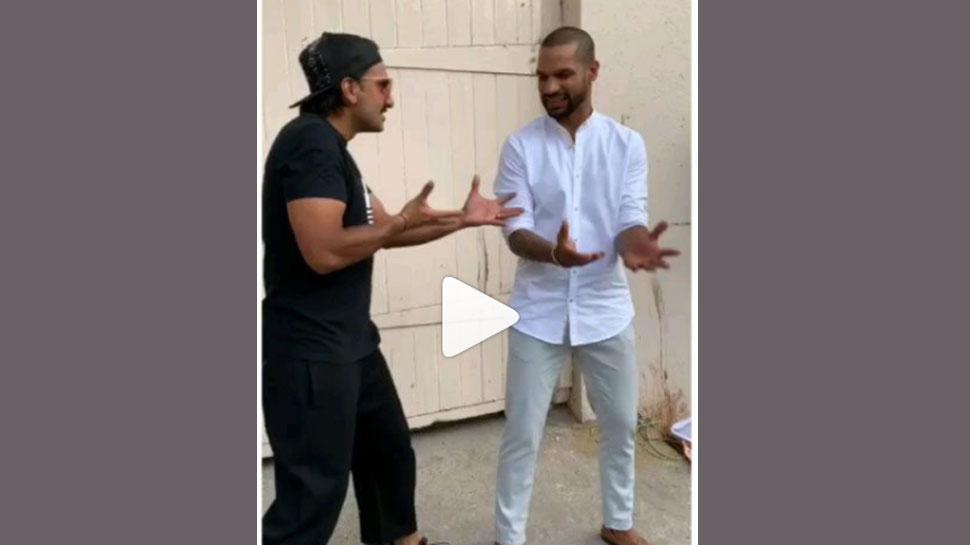 Watch: ಪದ್ಮಾವತ್ 'ಖಲಿ ಬಲಿ' ಹಾಡಿಗೆ ಶಿಖರ್ ಧವನ್, ರಣವೀರ್ ಸಿಂಗ್ ಡ್ಯಾನ್ಸ್..! Watch: ಪದ್ಮಾವತ್ 'ಖಲಿ ಬಲಿ' ಹಾಡಿಗೆ ಶಿಖರ್ ಧವನ್, ರಣವೀರ್ ಸಿಂಗ್ ಡ್ಯಾನ್ಸ್..!