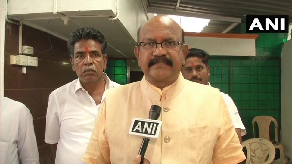 'ಲೋಕ' ಫಲಿತಾಂಶ ಬರುತ್ತಿದ್ದಂತೇ ಕರ್ನಾಟಕದಲ್ಲಿ ಸರ್ಕಾರ ಉರುಳಲಿದೆ: ಉಮೇಶ್ ಜಾಧವ್ ಭವಿಷ್ಯ 'ಲೋಕ' ಫಲಿತಾಂಶ ಬರುತ್ತಿದ್ದಂತೇ ಕರ್ನಾಟಕದಲ್ಲಿ ಸರ್ಕಾರ ಉರುಳಲಿದೆ: ಉಮೇಶ್ ಜಾಧವ್ ಭವಿಷ್ಯ
