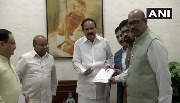 4 ರಾಜ್ಯಸಭಾ ಸದಸ್ಯರು ಬಿಜೆಪಿಗೆ ಸೇರ್ಪಡೆ, ತೆಲುಗು ದೇಶಂ ಪಕ್ಷಕ್ಕೆ ಭಾರಿ ಹಿನ್ನಡೆ 4 ರಾಜ್ಯಸಭಾ ಸದಸ್ಯರು ಬಿಜೆಪಿಗೆ ಸೇರ್ಪಡೆ, ತೆಲುಗು ದೇಶಂ ಪಕ್ಷಕ್ಕೆ ಭಾರಿ ಹಿನ್ನಡೆ
