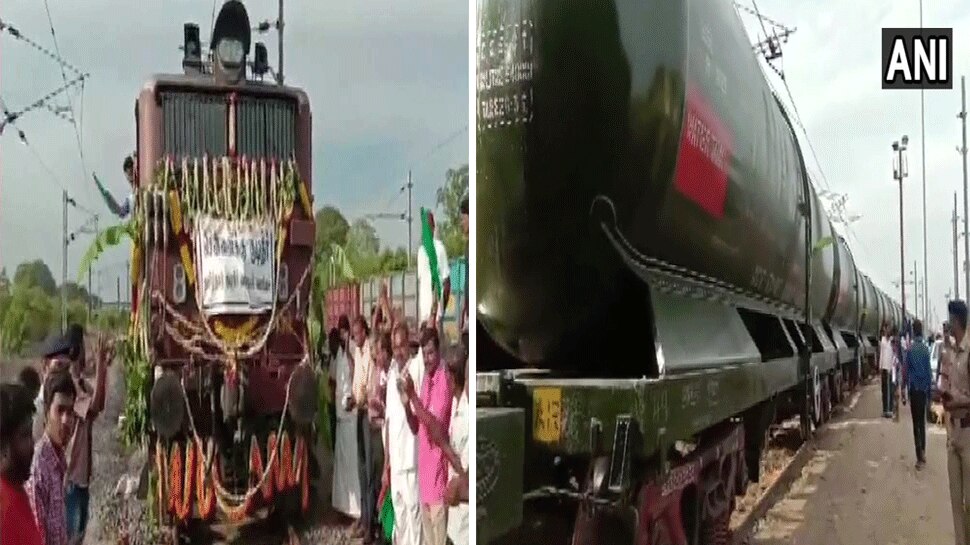 2.5 ಮಿಲಿಯನ್ ಲೀಟರ್ ನೀರನ್ನು ಹೊತ್ತ ವಿಶೇಷ ರೈಲು ಇಂದು ಚೆನ್ನೈಗೆ! 2.5 ಮಿಲಿಯನ್ ಲೀಟರ್ ನೀರನ್ನು ಹೊತ್ತ ವಿಶೇಷ ರೈಲು ಇಂದು ಚೆನ್ನೈಗೆ!