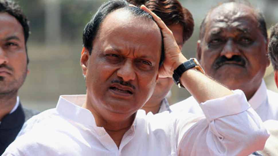 ಬ್ಯಾಂಕ್ ಹಗರಣ: ಎನ್ಸಿಪಿ ನಾಯಕ ಅಜಿತ್ ಪವಾರ್ ವಿರುದ್ಧ ಎಫ್ಐಆರ್ ದಾಖಲಿಸಲು ಬಾಂಬೆ ಹೈಕೋರ್ಟ್ ಸೂಚನೆ ಬ್ಯಾಂಕ್ ಹಗರಣ: ಎನ್ಸಿಪಿ ನಾಯಕ ಅಜಿತ್ ಪವಾರ್ ವಿರುದ್ಧ ಎಫ್ಐಆರ್ ದಾಖಲಿಸಲು ಬಾಂಬೆ ಹೈಕೋರ್ಟ್ ಸೂಚನೆ