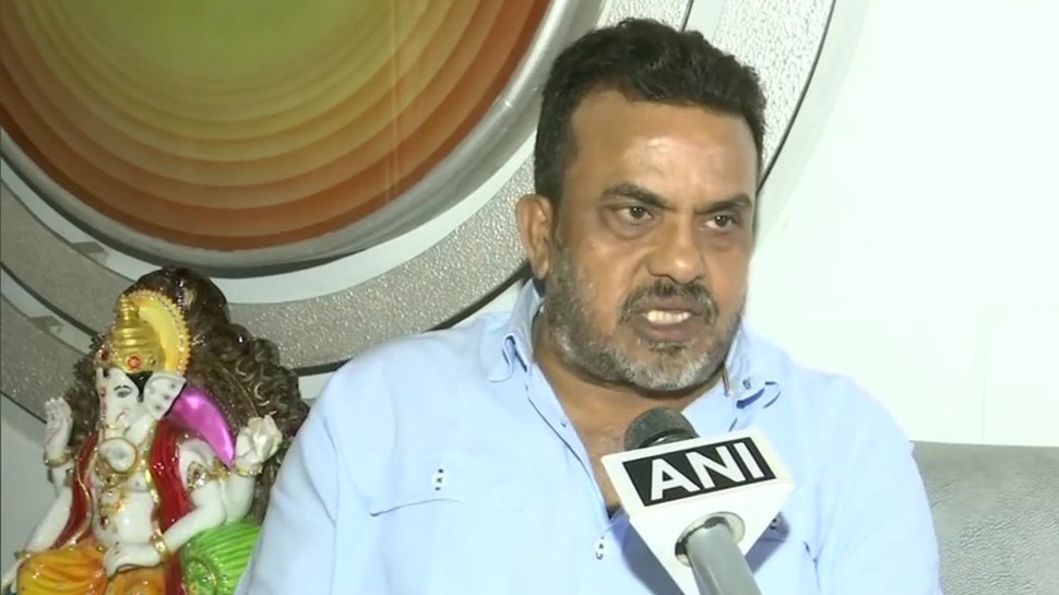ಕಾಂಗ್ರೆಸ್ ಪಕ್ಷದಲ್ಲಿ ಖರ್ಗೆಯಂತೆ ಎಲ್ಲರೂ ನಾಸ್ತಿಕವಾದಿಗಳಲ್ಲ - ಸಂಜಯ್ ನಿರುಪಮ್ ಕಾಂಗ್ರೆಸ್ ಪಕ್ಷದಲ್ಲಿ ಖರ್ಗೆಯಂತೆ ಎಲ್ಲರೂ ನಾಸ್ತಿಕವಾದಿಗಳಲ್ಲ - ಸಂಜಯ್ ನಿರುಪಮ್