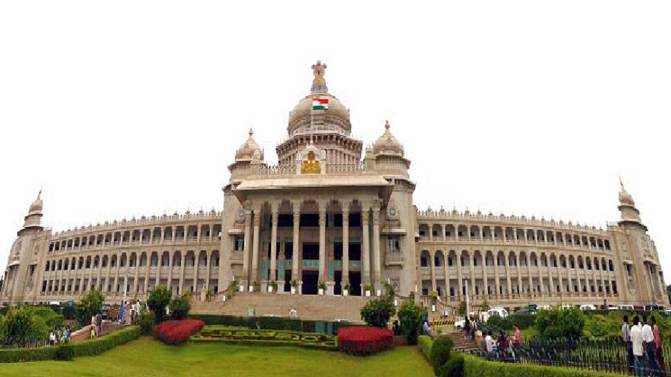 ಇಂದಿನಿಂದ ವಿಧಾನಸಭೆ ಅಧಿವೇಶನ; ಖಾಸಗಿ ಮಾಧ್ಯಮಗಳಿಗೆ ನಿರ್ಬಂಧ ಇಂದಿನಿಂದ ವಿಧಾನಸಭೆ ಅಧಿವೇಶನ; ಖಾಸಗಿ ಮಾಧ್ಯಮಗಳಿಗೆ ನಿರ್ಬಂಧ