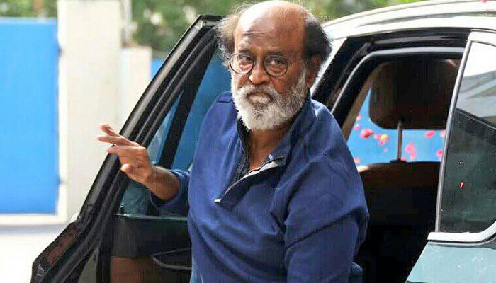 ಸೂಪರ್ ಸ್ಟಾರ್ ರಜನಿಕಾಂತ್ ಗೆ ಬಿಜೆಪಿ ಸೇರಲು ಆಹ್ವಾನ...! ಸೂಪರ್ ಸ್ಟಾರ್ ರಜನಿಕಾಂತ್ ಗೆ ಬಿಜೆಪಿ ಸೇರಲು ಆಹ್ವಾನ...!