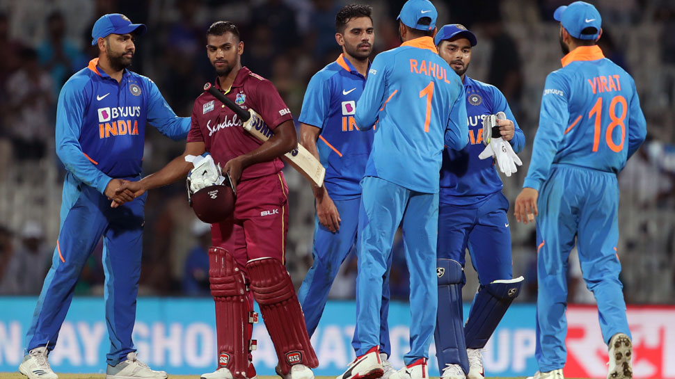 IND vs WI: ಚೆನ್ನೈ ಏಕದಿನ ಪಂದ್ಯದಲ್ಲಿ ಟೀಮ್ ಇಂಡಿಯಾ ಸೋಲಿಗೆ 5 ಕಾರಣಗಳಿವು! IND vs WI: ಚೆನ್ನೈ ಏಕದಿನ ಪಂದ್ಯದಲ್ಲಿ ಟೀಮ್ ಇಂಡಿಯಾ ಸೋಲಿಗೆ 5 ಕಾರಣಗಳಿವು!