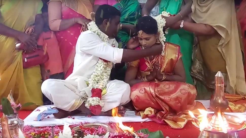 ಮಸೀದಿಯಲ್ಲಿ ಹಸೆಮಣೆ ಏರಿದ ಹಿಂದೂ ದಂಪತಿ, 'ಏ ಹೈ ಮೇರಾ ಇಂಡಿಯಾ' ಎಂದ ಬಾಲಿವುಡ್ ನಟ ಮಸೀದಿಯಲ್ಲಿ ಹಸೆಮಣೆ ಏರಿದ ಹಿಂದೂ ದಂಪತಿ, 'ಏ ಹೈ ಮೇರಾ ಇಂಡಿಯಾ' ಎಂದ ಬಾಲಿವುಡ್ ನಟ