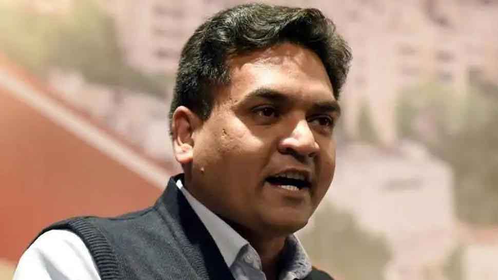 ಬಿಜೆಪಿ ನಾಯಕ ಕಪಿಲ್ ಮಿಶ್ರಾ ವಿರುದ್ಧ ದೂರು ದಾಖಲಿಸುವಂತೆ ಚುನಾವಣಾ ಆಯೋಗ ಸೂಚನೆ ಬಿಜೆಪಿ ನಾಯಕ ಕಪಿಲ್ ಮಿಶ್ರಾ ವಿರುದ್ಧ ದೂರು ದಾಖಲಿಸುವಂತೆ ಚುನಾವಣಾ ಆಯೋಗ ಸೂಚನೆ