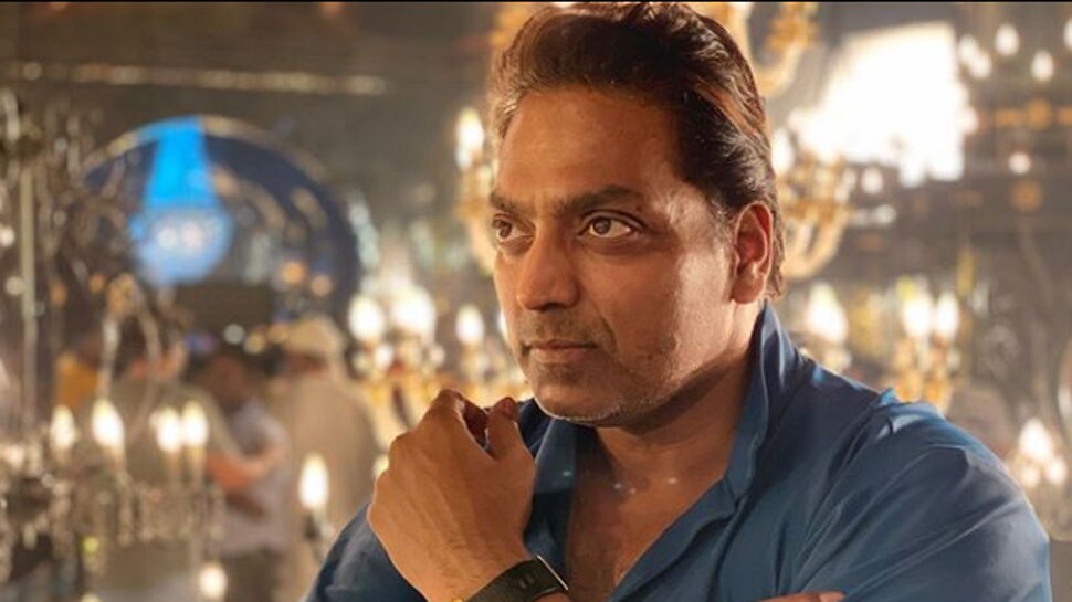 ಆಫೀಸ್ ಗೆ ಬಂದಾಗಲೆಲ್ಲಾ ಬ್ಲೂ ಫಿಲ್ಮ್ ನೋಡಬೇಕು ಎಂದ ಬಾಲಿವುಡ್ ಕೊರಿಯೋಗ್ರಾಪರ್! ಆಫೀಸ್ ಗೆ ಬಂದಾಗಲೆಲ್ಲಾ ಬ್ಲೂ ಫಿಲ್ಮ್ ನೋಡಬೇಕು ಎಂದ ಬಾಲಿವುಡ್ ಕೊರಿಯೋಗ್ರಾಪರ್!