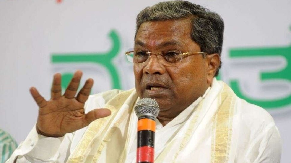 ಜನಸಂಖ್ಯೆಗೆ ಅನುಗುಣವಾಗಿ ಮೀಸಲಾತಿ ಜಾರಿಯಾಗಲಿ- ಸಿದ್ಧರಾಮಯ್ಯ ಜನಸಂಖ್ಯೆಗೆ ಅನುಗುಣವಾಗಿ ಮೀಸಲಾತಿ ಜಾರಿಯಾಗಲಿ- ಸಿದ್ಧರಾಮಯ್ಯ