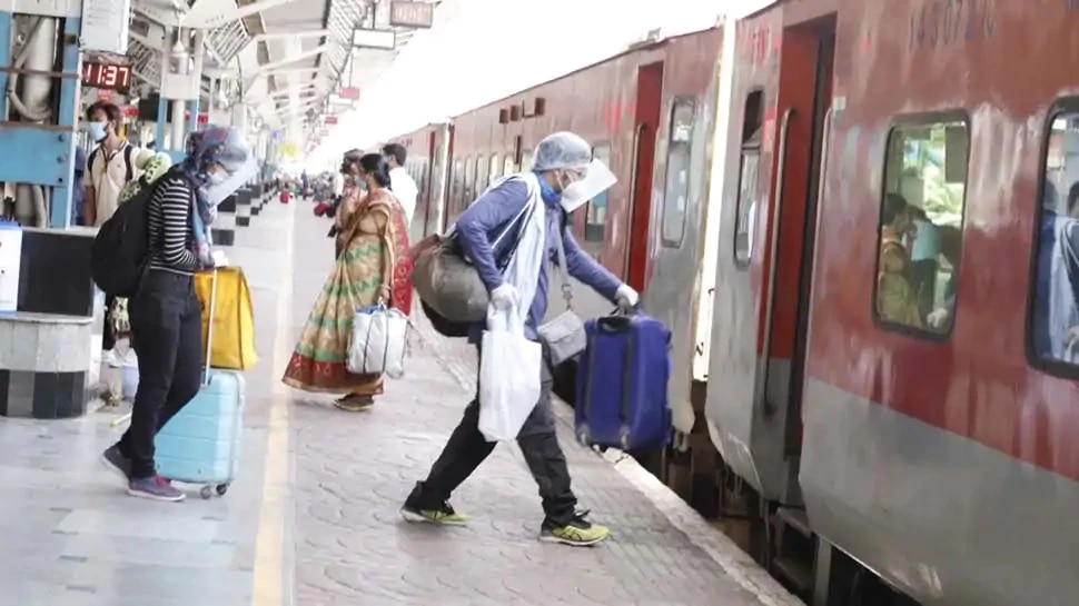Alert...!Special Trainsಗಳ ಪ್ರಯಾಣ ನಿಯಮಗಳಲ್ಲಿ ಬದಲಾವಣೆ... ನೀವೂ ತಿಳಿದುಕೊಳ್ಳಿ Alert...!Special Trainsಗಳ ಪ್ರಯಾಣ ನಿಯಮಗಳಲ್ಲಿ ಬದಲಾವಣೆ... ನೀವೂ ತಿಳಿದುಕೊಳ್ಳಿ