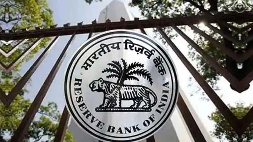 ಬ್ಯಾಂಕ್ ಗ್ರಾಹಕರಿಗೆ ಹೊಸ ಉಡುಗೊರೆ ನೀಡಿದ RBI, ಸಾಲ ಸೆಟಲ್ಮೆಂಟ್ ಗೆ ಬಂತು ನೂತನ ಯೋಜನೆ ಬ್ಯಾಂಕ್ ಗ್ರಾಹಕರಿಗೆ ಹೊಸ ಉಡುಗೊರೆ ನೀಡಿದ RBI, ಸಾಲ ಸೆಟಲ್ಮೆಂಟ್ ಗೆ ಬಂತು ನೂತನ ಯೋಜನೆ