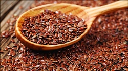 Benefits of Flaxseeds: ಪ್ರತಿದಿನ 1 ಚಮಚ 'ಅಗಸೆಬೀಜ ಸೇವಿಸಿದ್ರೆ ದೇಹಕ್ಕೆ ಎಷ್ಟು ಲಾಭಗಳು ಗೊತ್ತಾ?