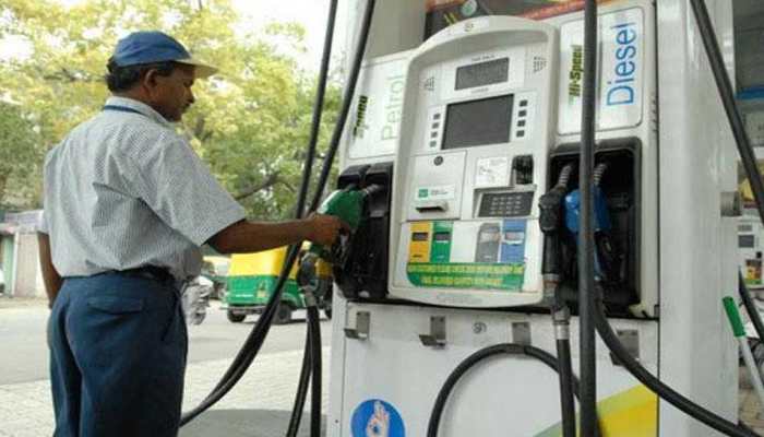 Petrol-Diesel Price : ವಾಹನ ಸವಾರರಿಗೆ ಬಿಗ್ ಶಾಕ್ : ಪೆಟ್ರೋಲ್ 36 ಪೈಸೆ,ಡೀಸೆಲ್ 17 ಏರಿಕೆ!