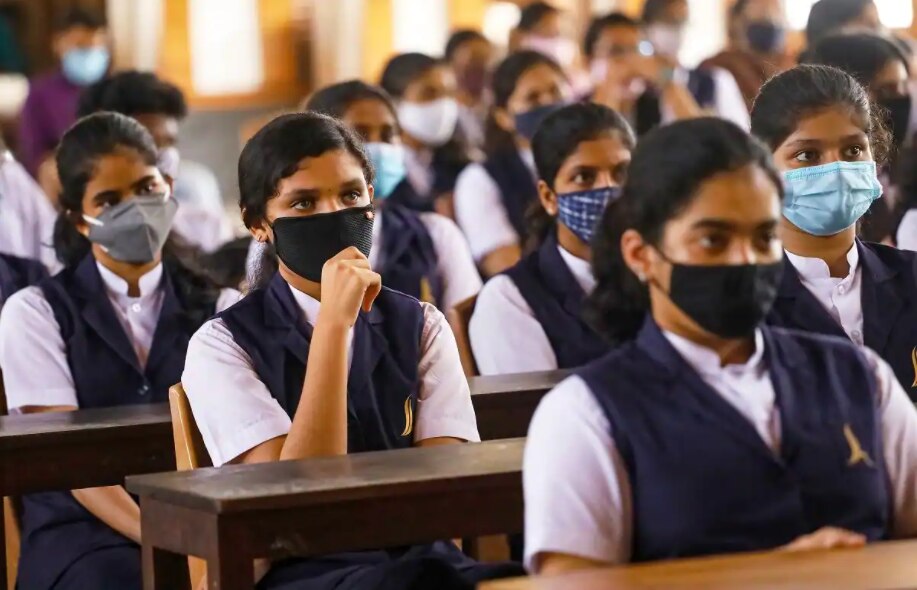 Schools Reopening : ನಾಳೆ ಶಾಲೆಗಳು ಪುನರಾರಂಭ ಪೋಷಕರಲ್ಲಿ ಮನವಿ ಮಾಡಿಕೊಂಡ ಸಿಎಂ ಬೊಮ್ಮಾಯಿ 