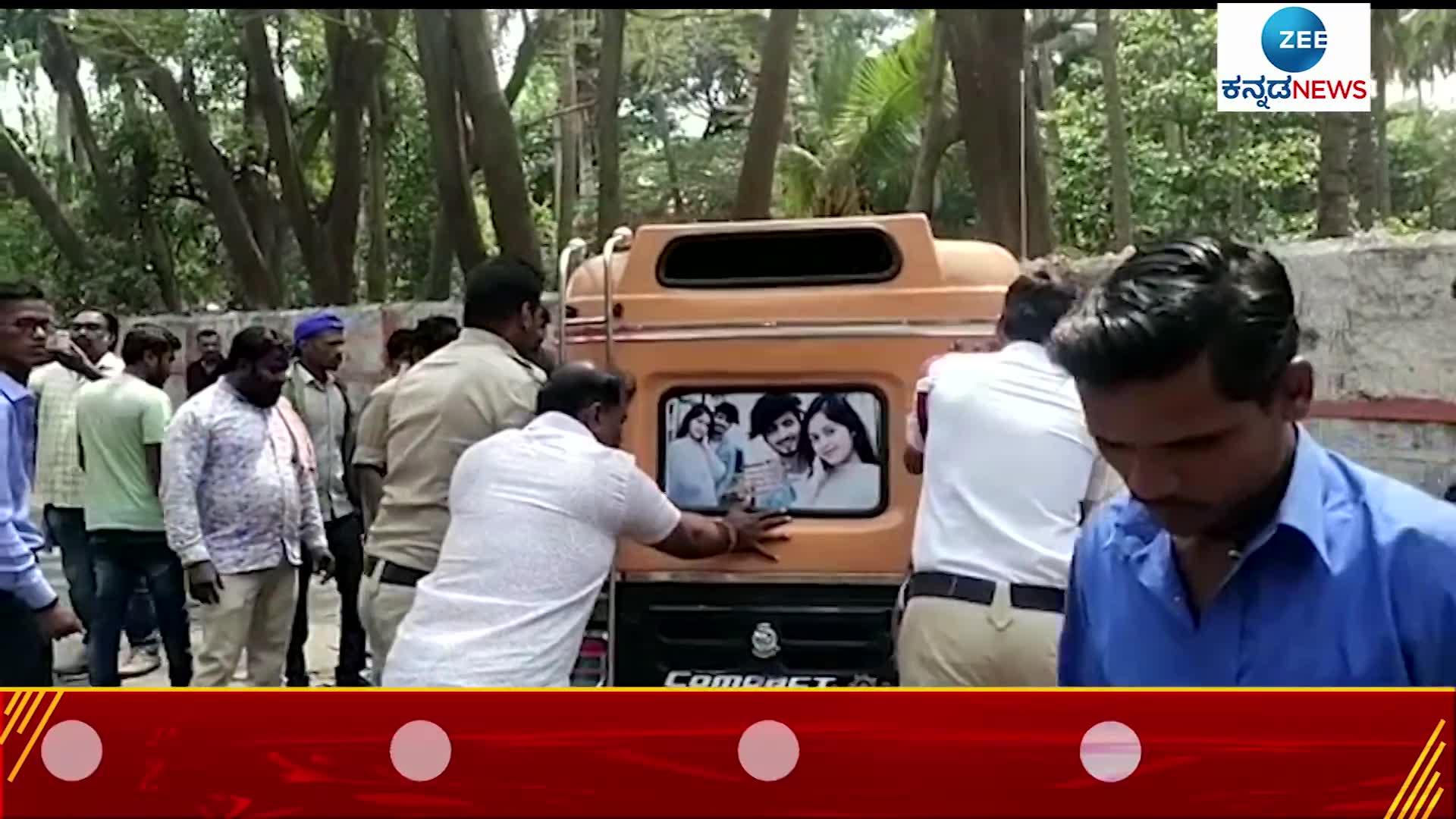 Auto Rikshaw Accident in Vijayapura: Woman Death and 6 injured 