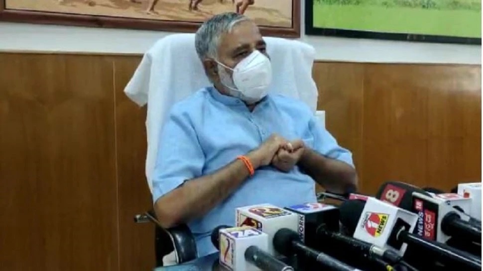 ಮದರಸದಲ್ಲಿ ಶಿಕ್ಷಣ ಇಲಾಖೆಯ ಪಠ್ಯ ಬೇಡಿಕೆ.. ಆಧಾರವಿಲ್ಲದ ಟಿಪ್ಪು ಸಂಗತಿಗಳಿಗೆ ಕೊಕ್!