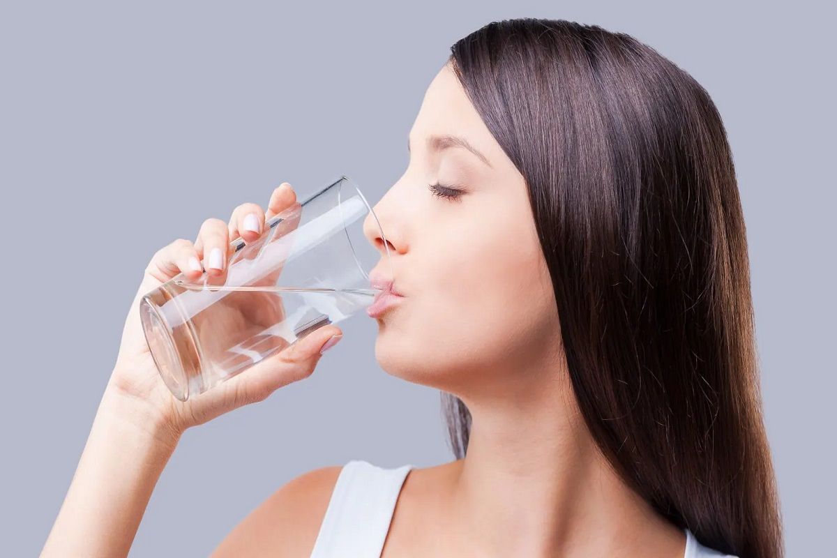 what are the benefits of drinking hot water lukewarm water health