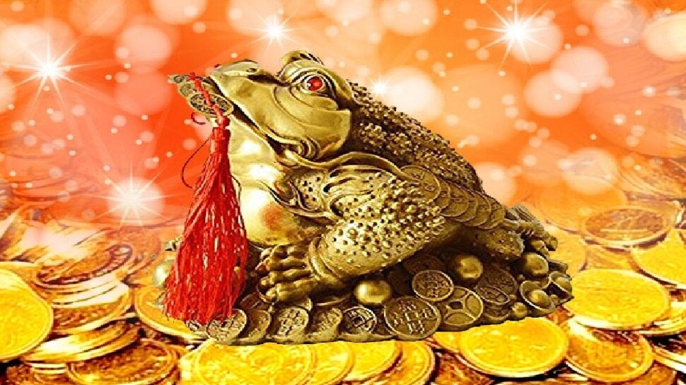 feng-shui-money-frog-placement-direction-money-frog-mantra-feng-shui