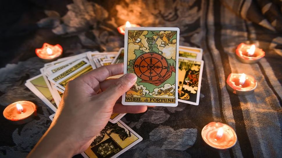 Tarot Card Prediction Today is a good day for these five Zodiac signs