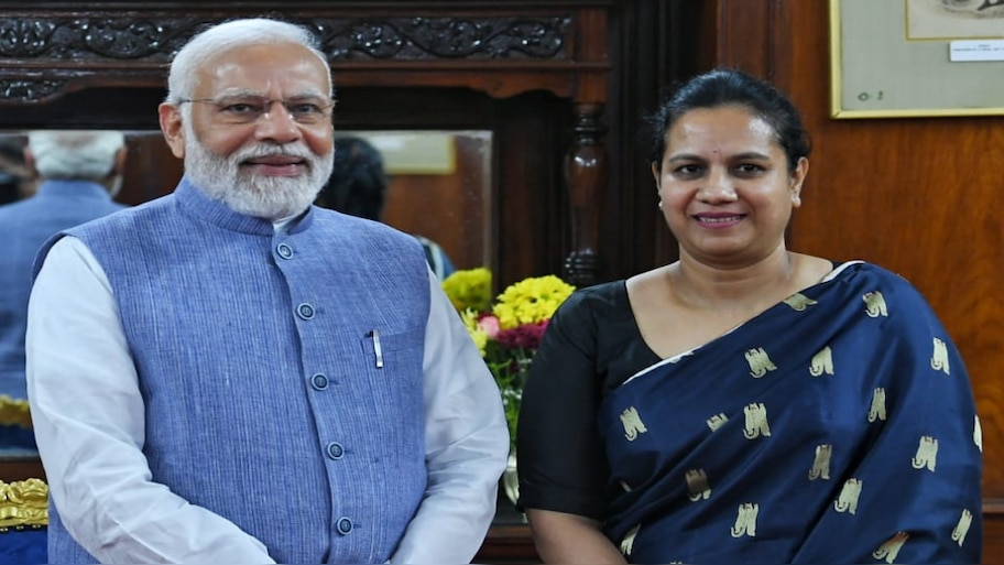 PM Narendra Modi Met Ashwini Puneeth Rajkumar | ಅಶ್ವಿನಿ ಪುನೀತ್ ರಾಜ್ ...