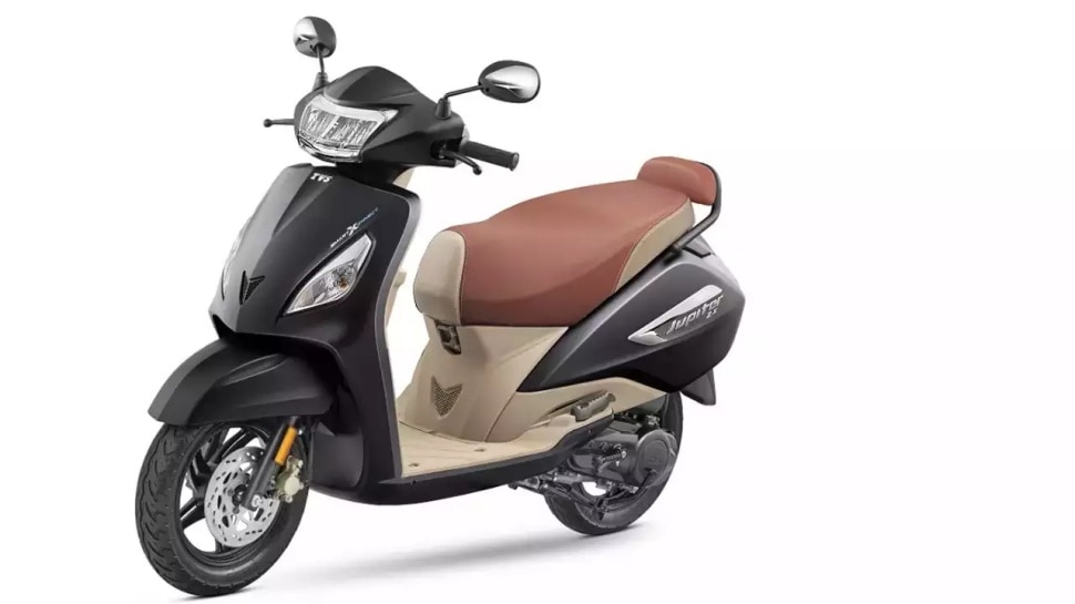 The TVS Jupiter scooter is available for just 69,990 Rupees TVS ನ ಅತಿ