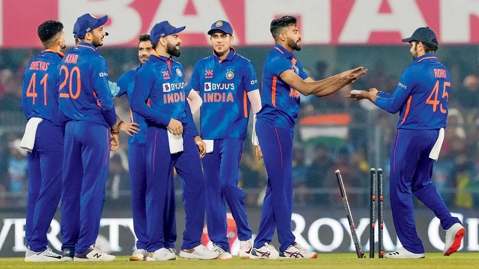 Team India: ಈ ಆಟಗಾರನನ್ನು ಆಯ್ಕೆ ಮಾಡದೆ ದೊಡ್ಡ ತಪ್ಪು ಮಾಡಿದ ಸಮಿತಿ! ಮತ್ತೆ ಪಶ್ಚಾತ್ತಾಪ ಪಡುತ್ತಾ ಟೀಂ ಇಂಡಿಯಾ!