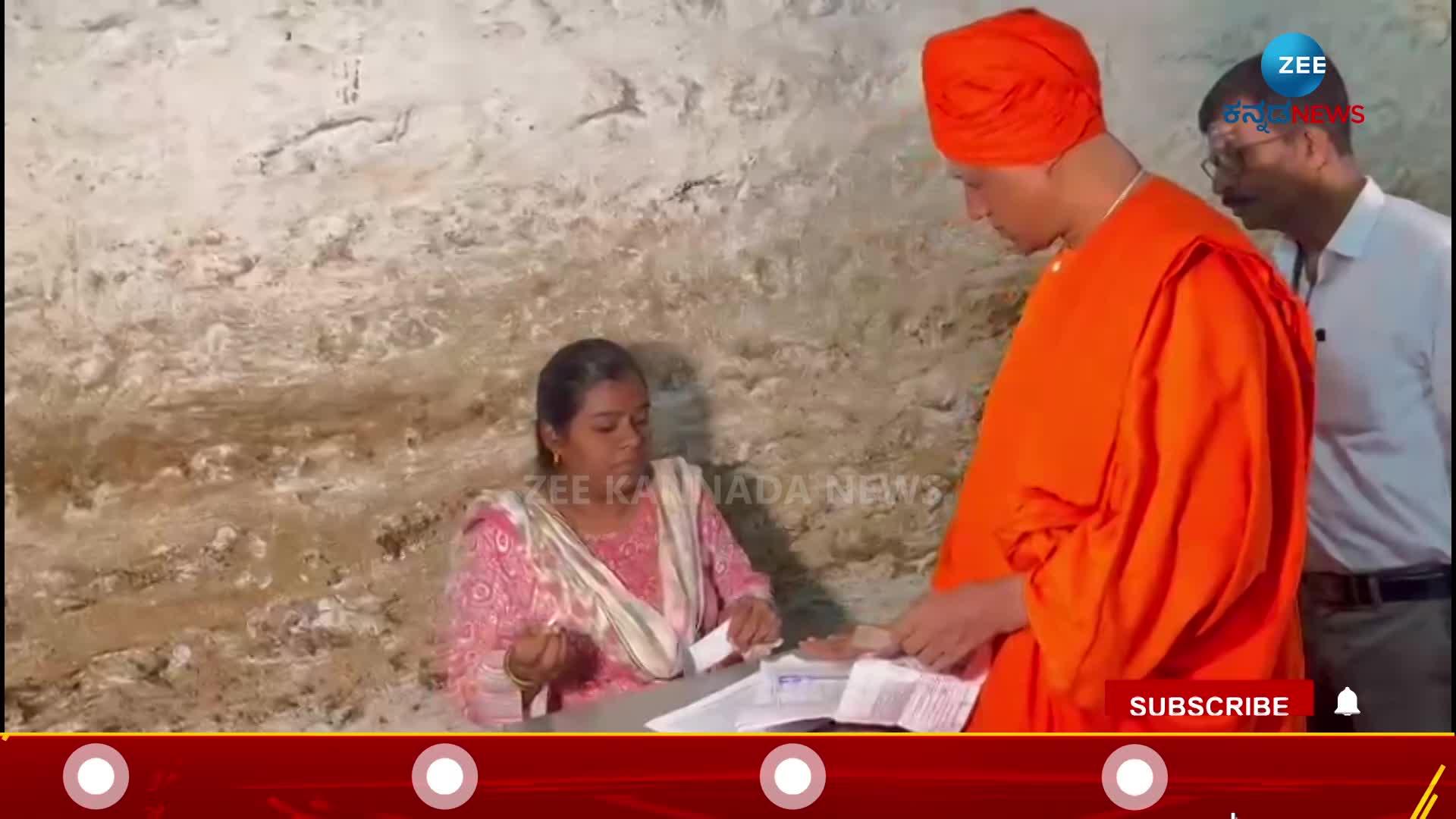 SIDDLINGA SWAMIJI VOTING 