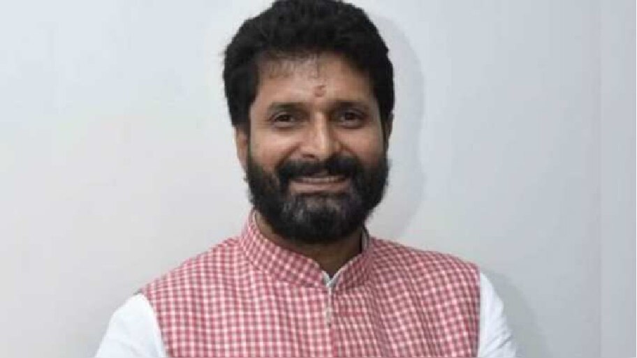 Congress Slams CT Ravi and V Sunil Kumar Over Chaitra Kundapura Fraud ...