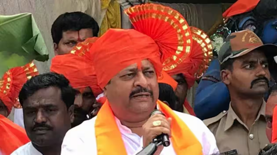 Basangouda Patil Yatnal Slams BJP Over State President And Leader Of ...