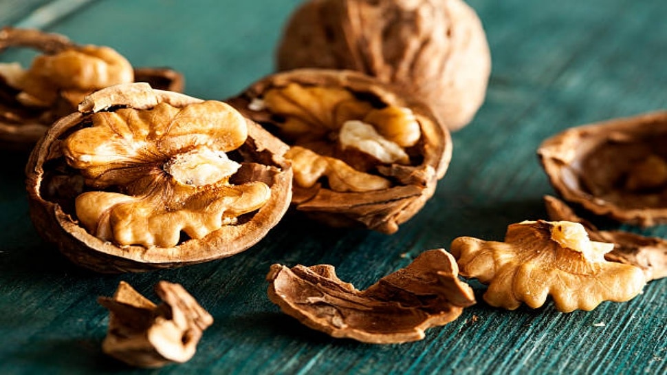 Walnuts have amazing benefits for the body ವಾಲ್‌ನಟ್ಸ್ ಆರೋಗ್ಯ ಪ್ರಯೋಜನ