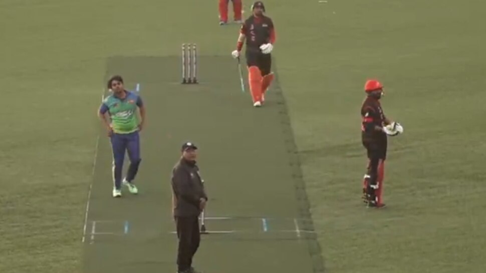 cricket world record this batsman scored 100 runs in just 24 balls