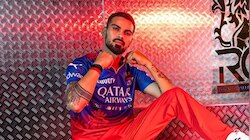 RCB ತಂಡಕ್ಕೆ ಪದಾರ್ಪಣೆ ಮಾಡಿದ ಮಯಾಂಕ್ ದಾಗರ್ ಯಾರು ಗೊತ್ತಾ? ಟೀಂ ಇಂಡಿಯಾ ಮಾಜಿ ದಿಗ್ಗಜ ಆಟಗಾರನ ಸೋದರಳಿಯ ಈತ!!