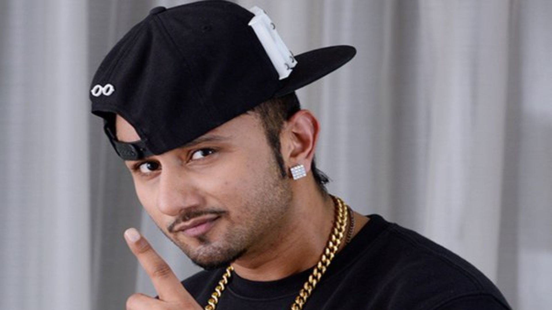 Famous Rapper and Singer Honey Singh advice to fans Dont smoke ...