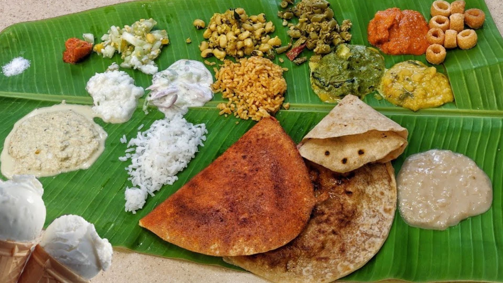  ಬಾಳೆ ಎಲೆಯಲ್ಲಿ ಇಷ್ಟು ಶಕ್ತಿ ಇದೆಯಾ? ಇದರಲ್ಲಿ ಊಟ ಮಾಡಿದ್ರೆ ಈ ಸಮಸ್ಯೆಗಳು ದೂರವಾಗುತ್ತೆ!