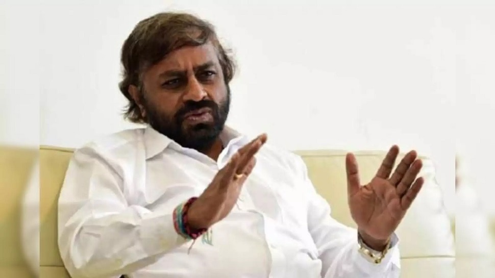 ಆನೆ ದಾಳಿಯಿಂದ ಅರಣ್ಯ ಸಿಬ್ಬಂದಿ ಮಾದಣ್ಣ ನಿಧನ: ಮೃತರ ಕುಟುಂಬಕ್ಕೆ 25 ಲಕ್ಷ ರೂ.ಪರಿಹಾರ- ಸಚಿವ ಈಶ್ವರ ಖಂಡ್ರೆ
