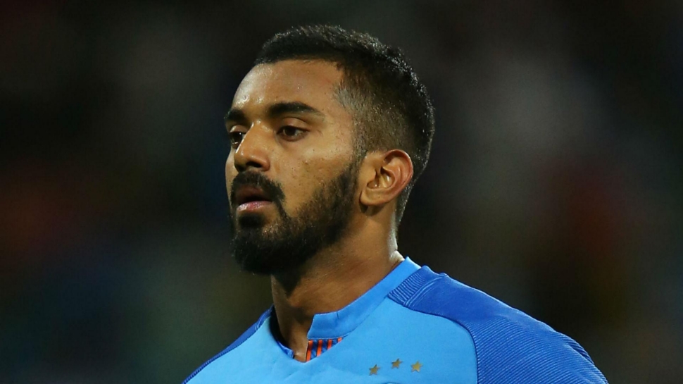 IND vs SL: ಶ್ರಿಲಂಕಾ ವಿರದ್ದ ಮೂರನೆ ಪಂದ್ಯಕ್ಕೆ ಜ್ಜಾದ ಟೀಂ ಇಂಡಿಯಾದ ಪ್ಲೆಯಿಂಗ್ XI..ತಂಡದಿಂದ ಶಿವಂ ದುಬೆ, ಕೆಎಲ್ ರಾಹುಲ್ ಔಟ್..! IND vs SL: ಶ್ರಿಲಂಕಾ ವಿರದ್ದ ಮೂರನೆ ಪಂದ್ಯಕ್ಕೆ ಜ್ಜಾದ ಟೀಂ ಇಂಡಿಯಾದ ಪ್ಲೆಯಿಂಗ್ XI..ತಂಡದಿಂದ ಶಿವಂ ದುಬೆ, ಕೆಎಲ್ ರಾಹುಲ್ ಔಟ್..!