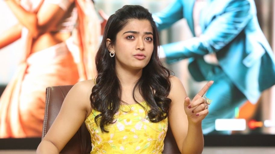 "ಅವರು... ಇದು ನಟನೆಗೆ ಸರಿಯಾದ ಮುಖವೇ ಅಂತ ಅವಮಾನಿಸಿದ್ರು"- ನ್ಯಾಷನಲ್‌ ಕ್ರಶ್ ರಶ್ಮಿಕಾ ಮಂದಣ್ಣ‌ ಶಾಕಿಂಗ್‌ ಹೇಳಿಕೆ