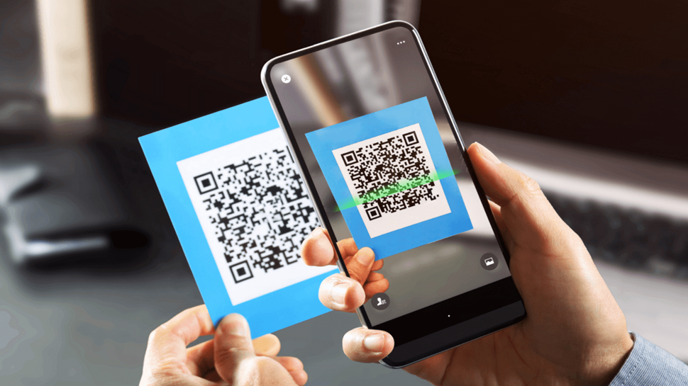 QR ಕೋಡ್ ಎಂದರೇನು? ಇದು ಹೇಗೆ ಕೆಲಸ ಮಾಡುತ್ತದೆ ಗೊತ್ತಾ? QR ಕೋಡ್ ಎಂದರೇನು? ಇದು ಹೇಗೆ ಕೆಲಸ ಮಾಡುತ್ತದೆ ಗೊತ್ತಾ?