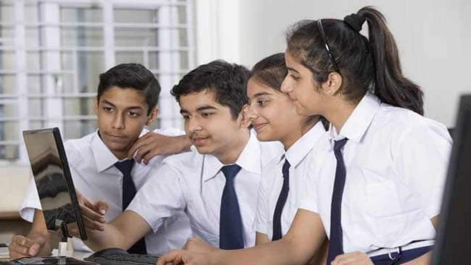 CBSE Board Exams 2025: 9, 11 ನೇ ತರಗತಿಗೆ ನೋಂದಣಿ ಪ್ರಕ್ರಿಯೆ ಈ ದಿನಾಂಕದಿಂದ ಪ್ರಾರಂಭ.. ಇಲ್ಲಿದೆ ನೇರ ಲಿಂಕ್ CBSE Board Exams 2025: 9, 11 ನೇ ತರಗತಿಗೆ ನೋಂದಣಿ ಪ್ರಕ್ರಿಯೆ ಈ ದಿನಾಂಕದಿಂದ ಪ್ರಾರಂಭ.. ಇಲ್ಲಿದೆ ನೇರ ಲಿಂಕ್