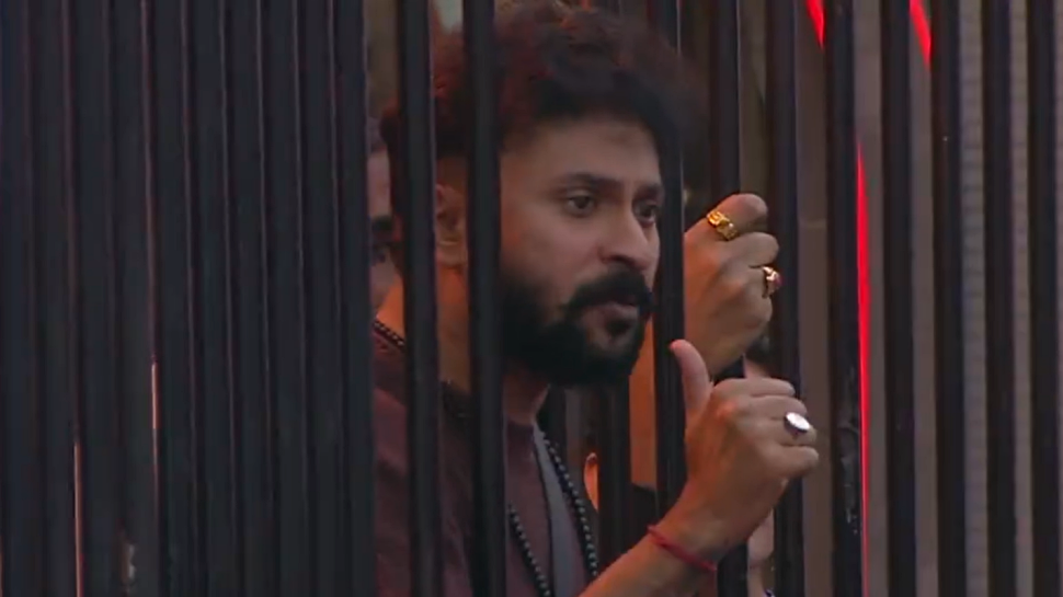 ಶಿಶಿರ್ ಶಾಸ್ತ್ರಿ ಗೆ ಅಂಥದ್ದೇನಂದ್ರು ಯಮುನಾ! ಬಿಗ್ ಬಾಸ್ ನಲ್ಲಿ ಸ್ವರ್ಗವೂ ನರಕವಾಗಿದ್ದೇಕೆ? ಶಿಶಿರ್ ಶಾಸ್ತ್ರಿ ಗೆ ಅಂಥದ್ದೇನಂದ್ರು ಯಮುನಾ! ಬಿಗ್ ಬಾಸ್ ನಲ್ಲಿ ಸ್ವರ್ಗವೂ ನರಕವಾಗಿದ್ದೇಕೆ?