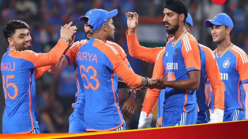 ಒಂದೇ ಏಟಿಗೆ ಮೂವರು ದಿಗ್ಗಜ್ಜರ ದಾಖಲೆ ಉಡೀಸ್ ! ಬಹು ದೊಡ್ಡ ಸಾಧನೆಯತ್ತ ಅರ್ಷದೀಪ್ ಸಿಂಗ್ ಒಂದೇ ಏಟಿಗೆ ಮೂವರು ದಿಗ್ಗಜ್ಜರ ದಾಖಲೆ ಉಡೀಸ್ ! ಬಹು ದೊಡ್ಡ ಸಾಧನೆಯತ್ತ ಅರ್ಷದೀಪ್ ಸಿಂಗ್