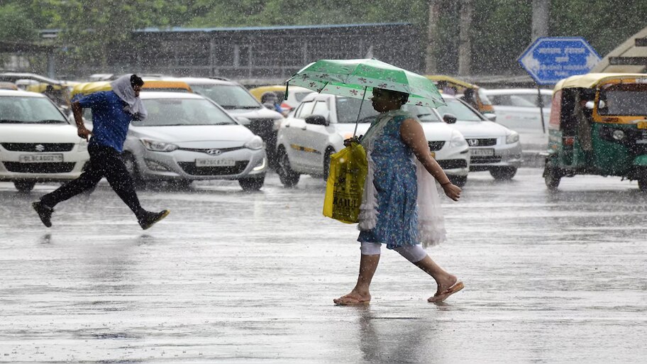 Rain alert: ರಾಜ್ಯದಲ್ಲಿ ಮುಂದಿನ 3 ದಿನ ಭಾರೀ ಮಳೆ; ಈ ಜಿಲ್ಲೆಗಳಿಗೆ ಆರೆಂಜ್, ಯೆಲ್ಲೋ ಅಲರ್ಟ್ ಘೋಷಣೆ..!